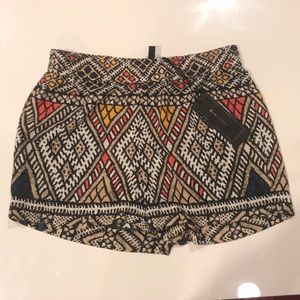 BCBG MAXAZRIA SHORTS